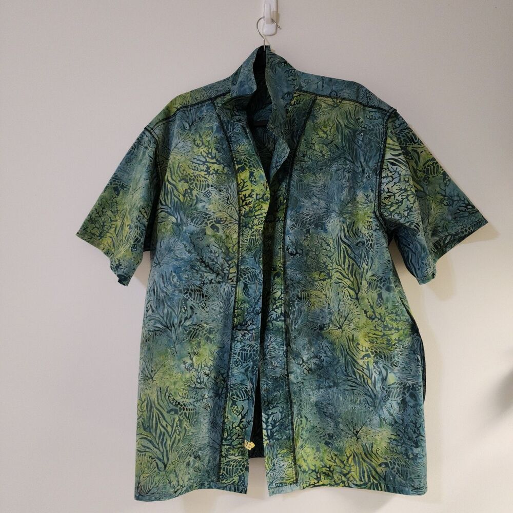 Jaqueline on Kauai Mens Hawaiian Short Sleeve Shirt Green Turtles Cotton Sz 2XL - Picture 6 of 8